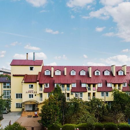 Arkada Sanatorium Hotel Truskavets Exterior foto